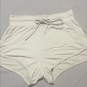Aero large lavender shorts